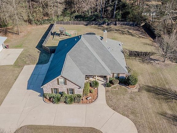 4th image of 125 Merrywoods Blvd