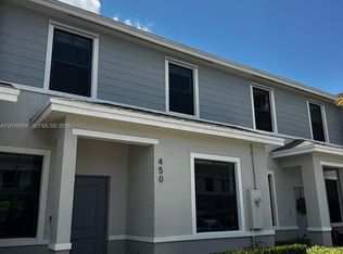 450 NE 12th St, Florida City, FL 33034