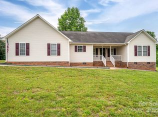 5129 Whitetail Ct, Crouse, NC 28033
