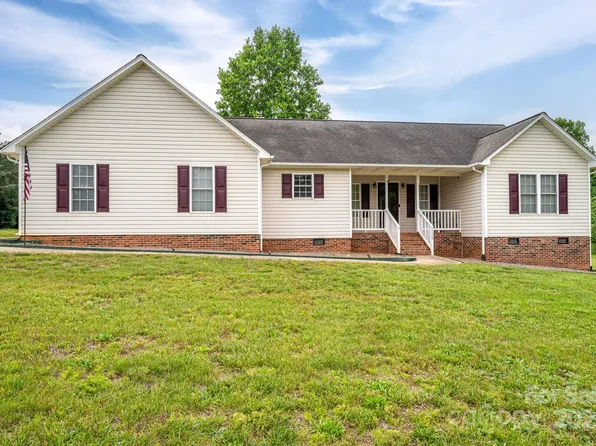 5129 Whitetail Ct, Crouse, NC 28033