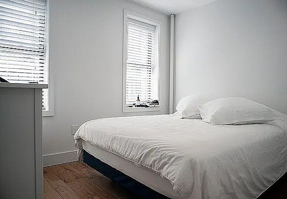 5th image of 424 E 14th St APT 3C