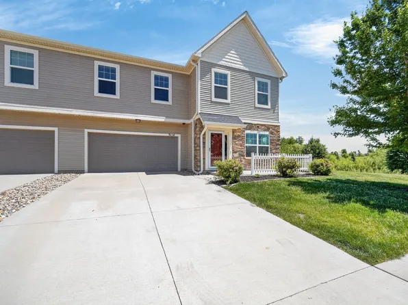 3114 SE Glenstone Dr, Grimes, IA 50111