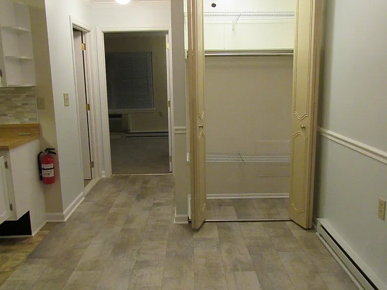 433D Picardy Ct — Photo 7