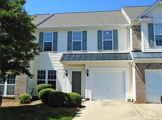 7916 Mariners Pointe Cir, Denver, NC 28037