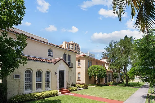 114 Menores Ave #7 Photo 1