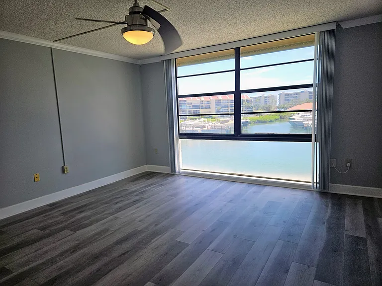 7600 Sun Island Dr S #204 — Photo 18