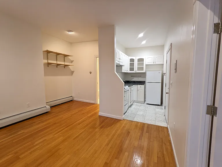 605 Massachusetts Ave #6 — Photo 8