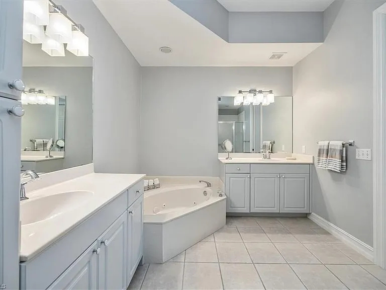 700 Bentwater Cir #104 — Photo 11