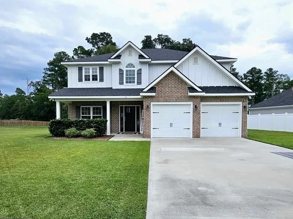 32 Palmer Place Ln NE, Ludowici, GA 31316