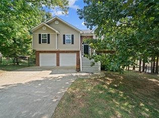 67 Indian Springs Dr NE, Rydal, GA 30171