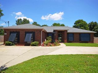 6220 Hunters Ridge Dr, Milton, FL 32570