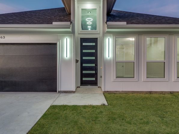 1963 Dennison St, Dallas, TX 75212