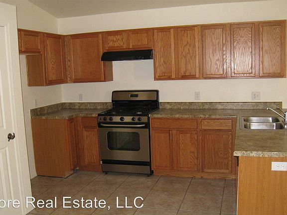 3rd image of 1144 Tularosa Dr