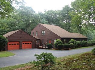 33 E Charlton Rd, Spencer, MA 01562