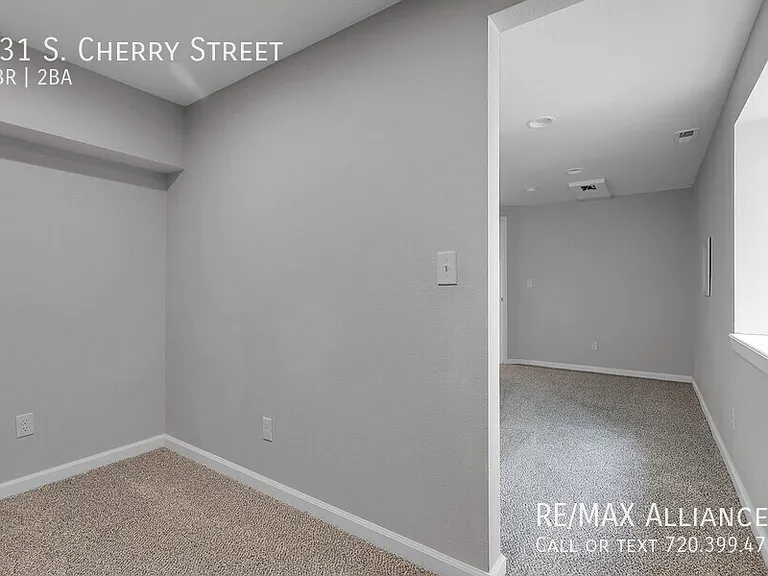 231 S Cherry St — Photo 32