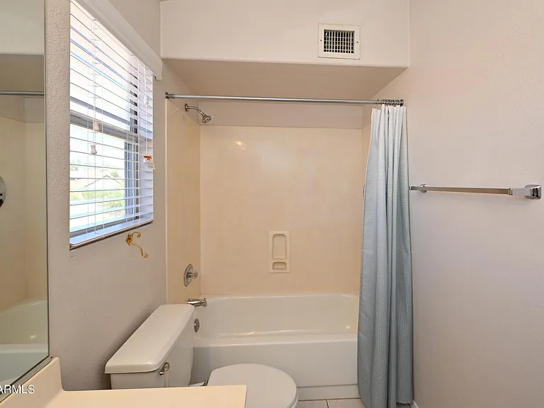 5730 E Gelding Dr — Photo 32