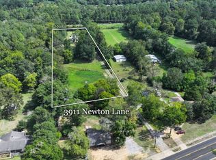 3911 Newton Ln, Millbrook, AL 36054