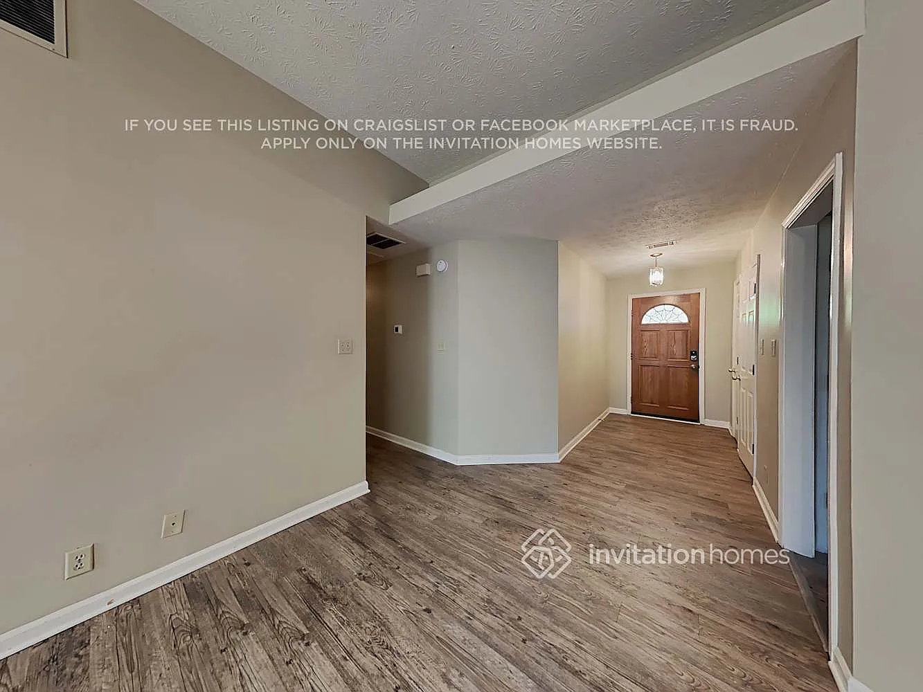 561 Black Creek Dr Lawrenceville, GA 30044 — Photo 4