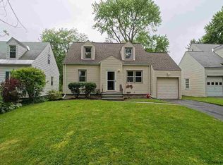 2009 Hoover Rd, Niskayuna, NY 12309