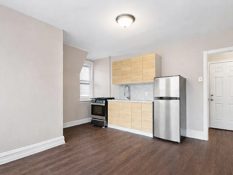 New Overbrook — Photo 2