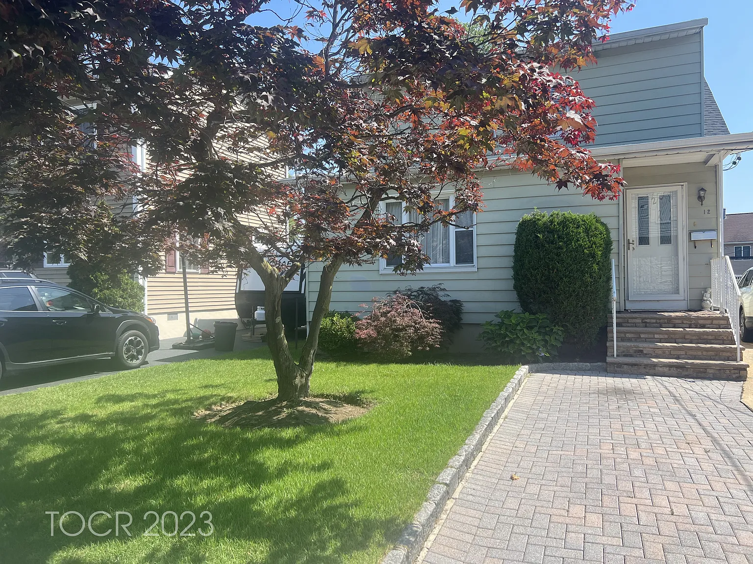 12 Franklin St photo 1