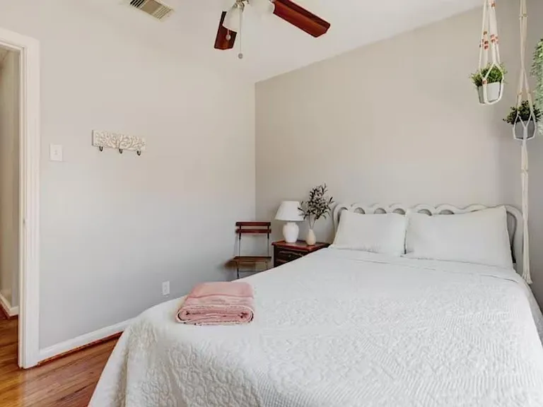 3606 Yosemite St — Photo 6