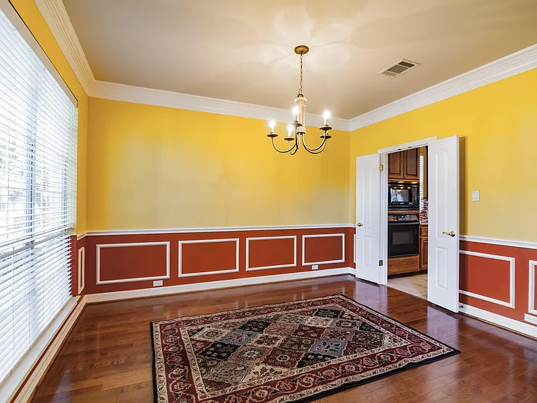 2412 Arbor Dr — Photo 16