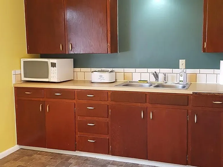 3428 W Dewey St — Photo 7