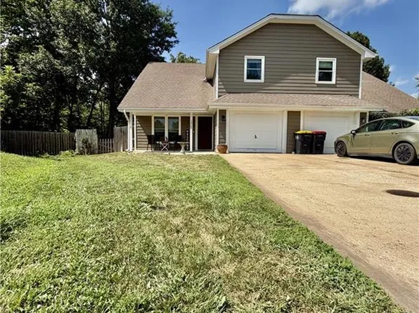 1302 Laurel St, Kearney, MO 64060
