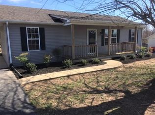 1742 Halifax Rd, Scottsville, KY 42164