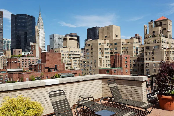 Sold by Brown Harris Stevens | media 23