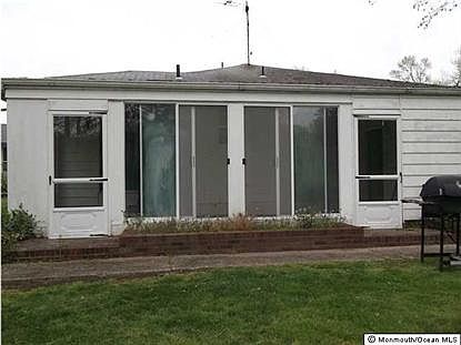 3rd image of 40 Bellflower Ct
