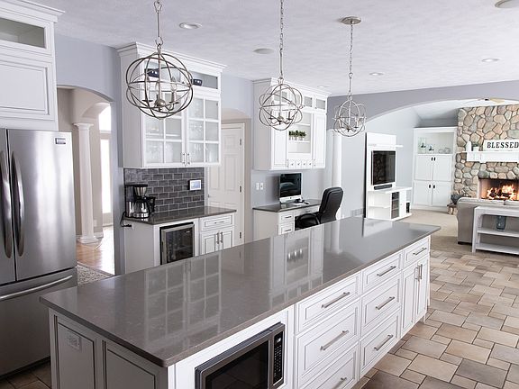 3rd image of 4636 Linden Branch Dr NE