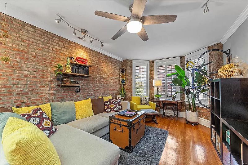 2nd image of 378 N Taylor Ave Unit 3E