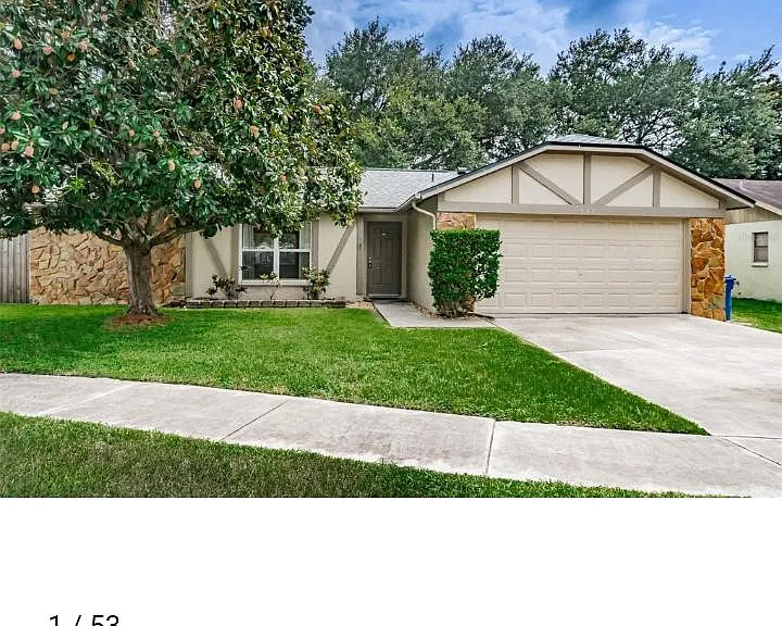 557 Rapid Falls Dr — Photo 1