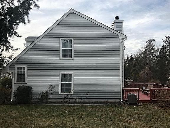 3rd image of 224 Haworth Pl