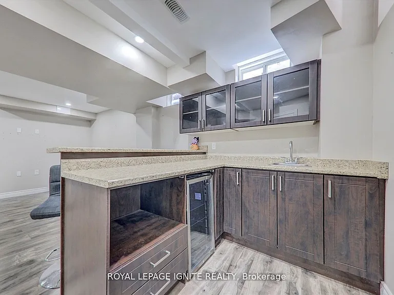 102 Garrardview St — Photo 30