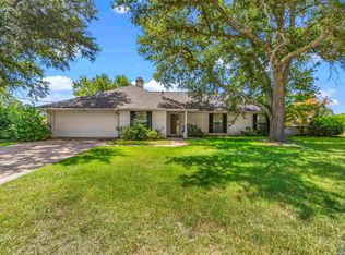 1000 Forest Hills St, Gladewater, TX 75647