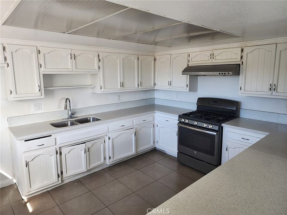 1st image of 4122 Floral Dr
