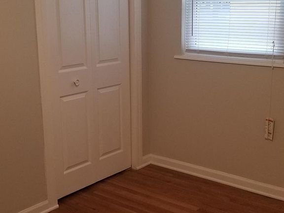 5th image of 22112 E Churchill Dr