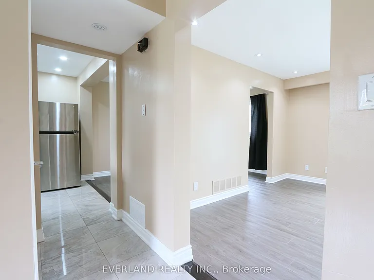 59 Brimorton Dr — Photo 11