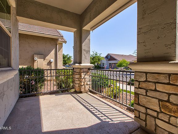 5th image of 4390 E EVELYN Street