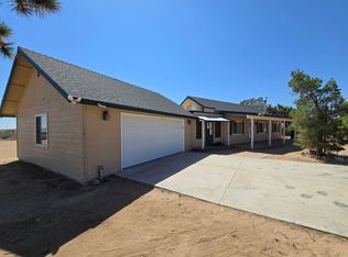 4155 Yucca Mesa Rd, Yucca Valley, CA 92284