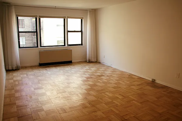 Rented by Engelman And Co | media 17