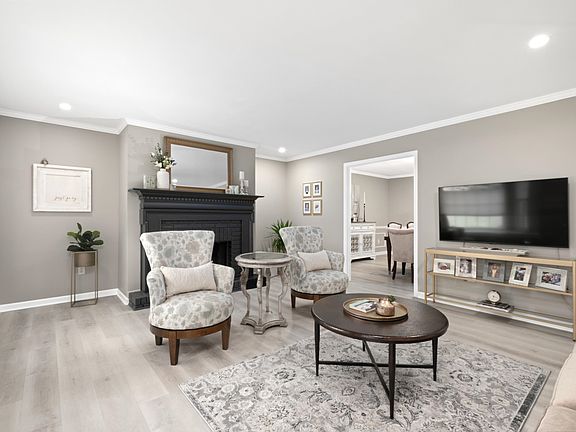 3rd image of 1866 Park Trail Dr #1866
