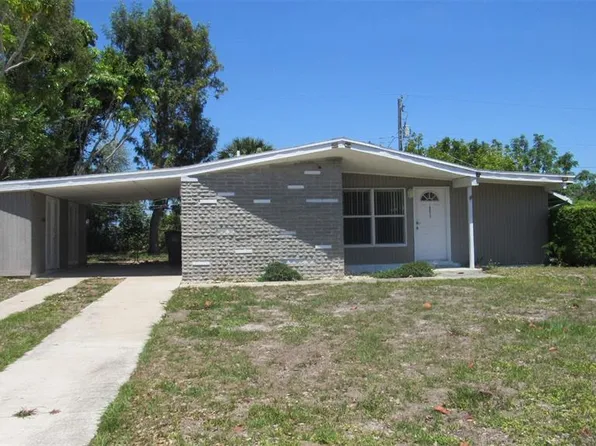 2211 Emory Ave, Bradenton, FL 34207