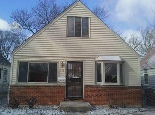114 Geneva Ave, Bellwood, IL