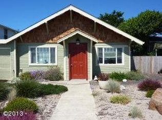 923 SW 51st St, Lincoln City, OR 97367