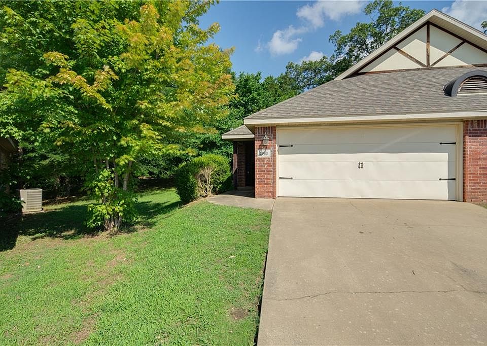 1st image of 1963 E Peppervine Dr