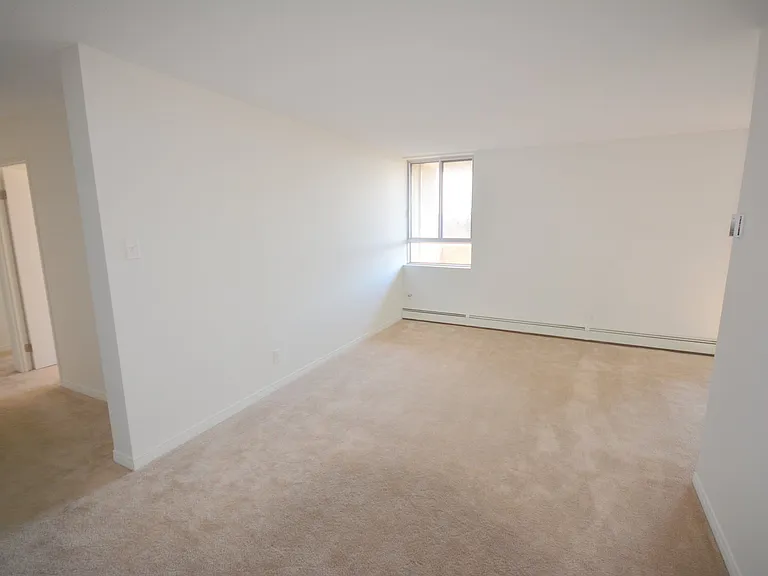 3301 Uplands Dr — Photo 30